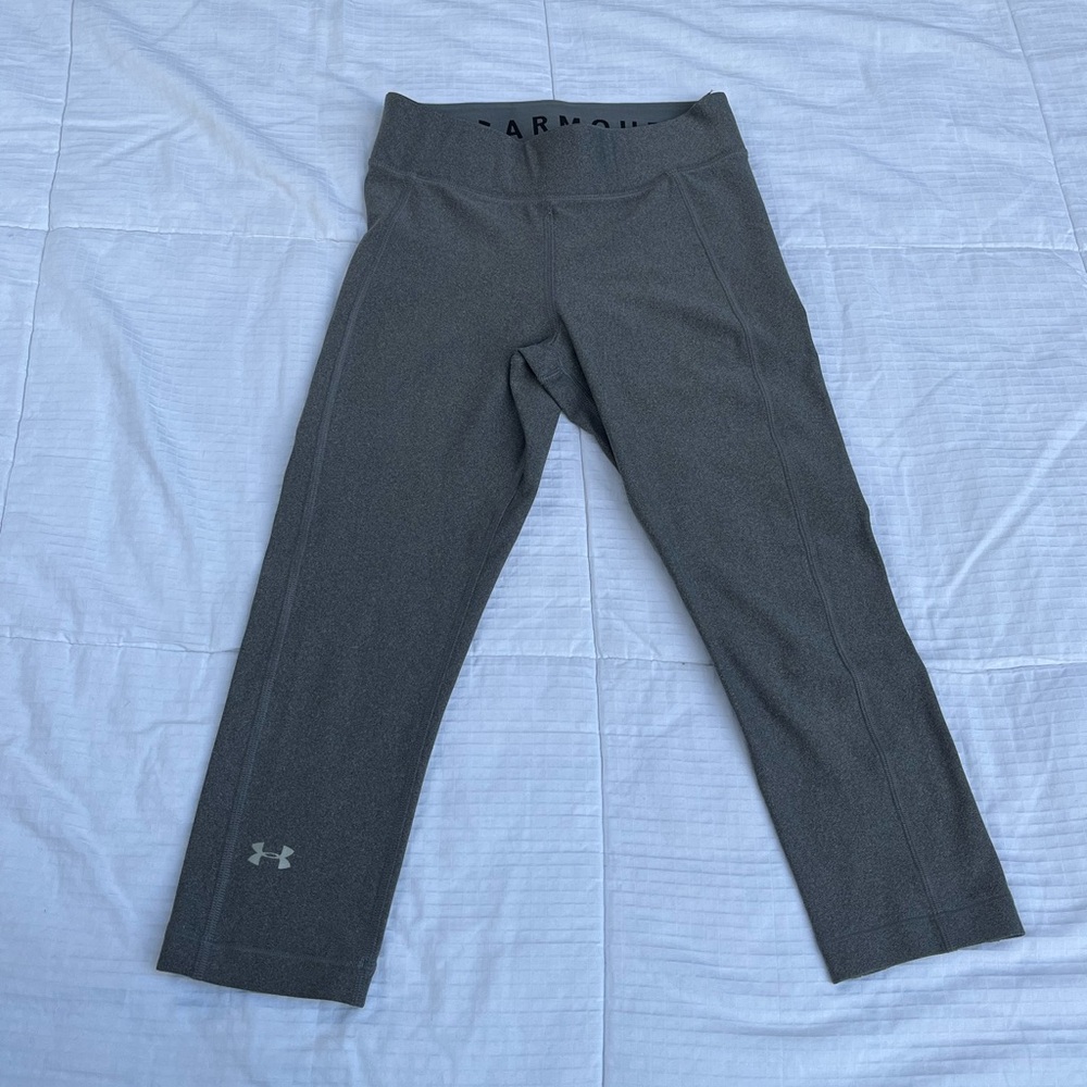 Under Armour Cropped Leggings - Gray